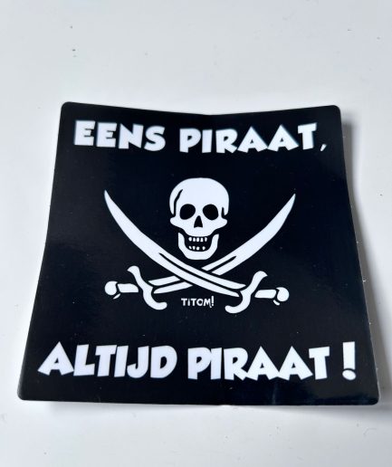Eens-piraat-altijd-piraat-sticker